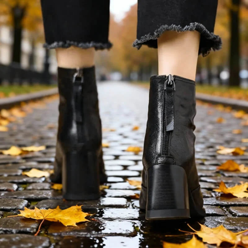 Agnes - Behagelige læderstøvletter med tåkappe og ankellængde