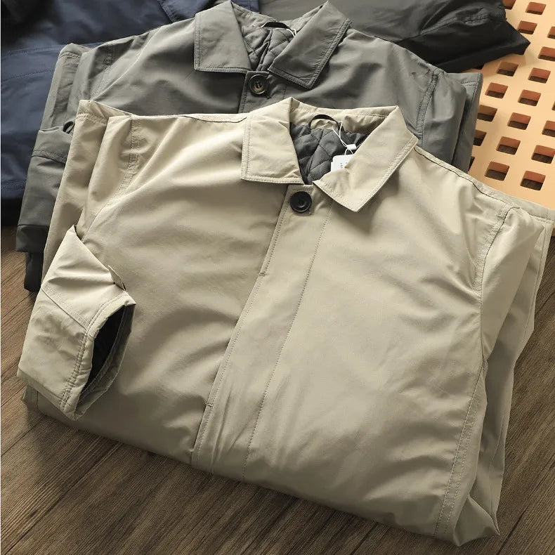 Aksel | Termisk vatteret trenchcoat i mellemlængde